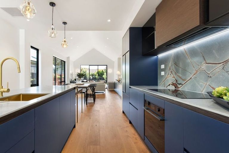 Photo of property in 85 Glandovey Road, Fendalton, Christchurch, 8052