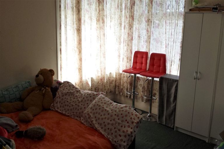 Photo of property in 1/46 Swaffield Road, Papatoetoe, Auckland, 2025