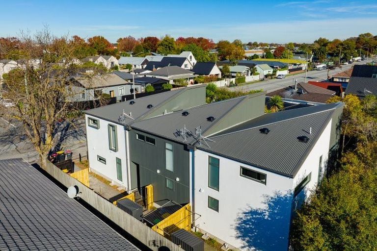 Photo of property in 1/45 Edgeware Road, St Albans, Christchurch, 8014