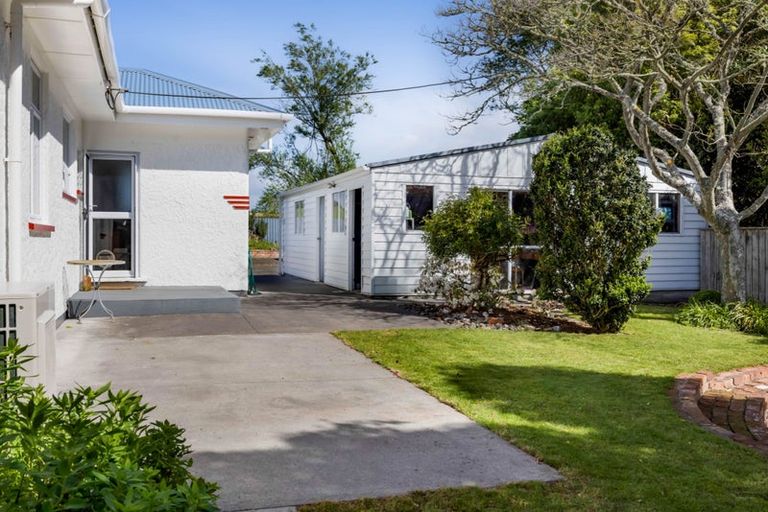 Photo of property in 252 Boylan Road, Te Roti, Hawera, 4673