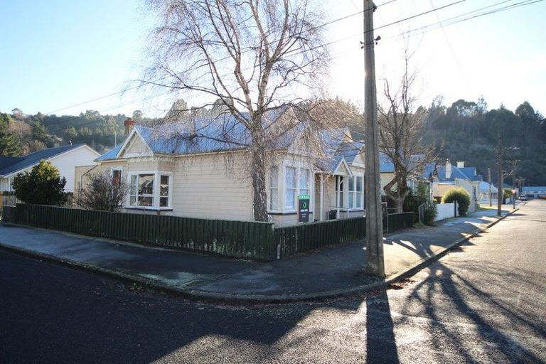 Photo of property in 15 Paris Street, North East Valley, Dunedin, 9010