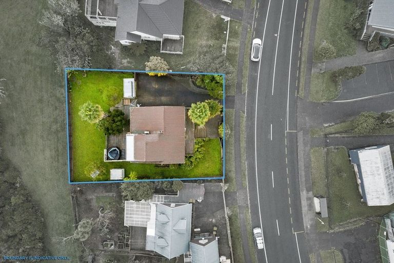 Photo of property in 117 Oreil Avenue, West Harbour, Auckland, 0618