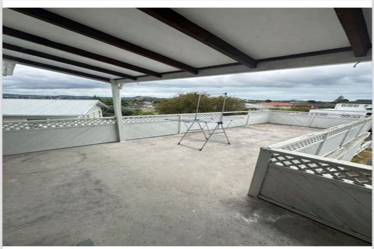 Photo of property in 5 Parkview Place, Pakuranga, Auckland, 2010