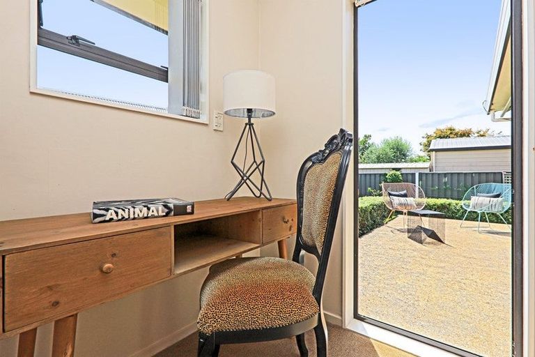 Photo of property in 11b Lennon Grove, Havelock North, 4130