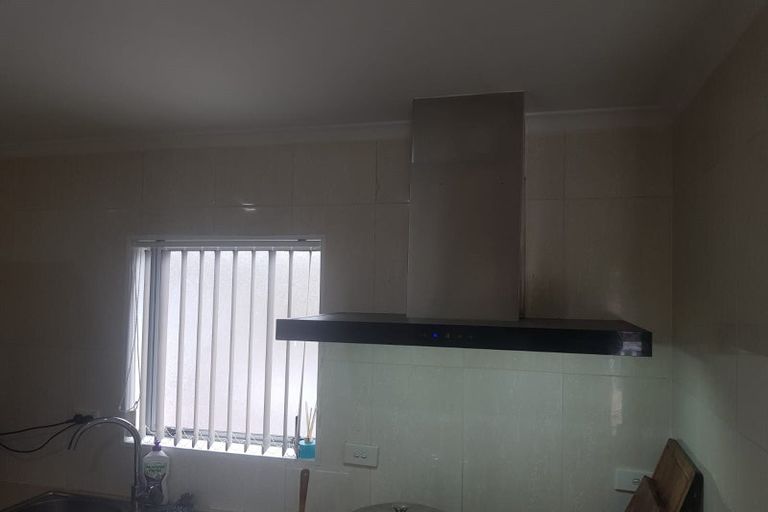 Photo of property in 232 Botany Road, Golflands, Auckland, 2013