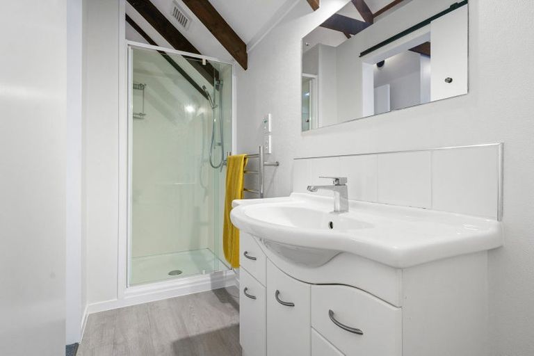 Photo of property in 66 Thornton Road, Cambridge, 3434