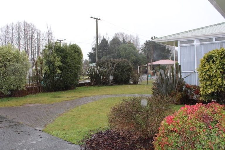 Photo of property in 12 Somme Crescent, Hillcrest, Hamilton, 3216