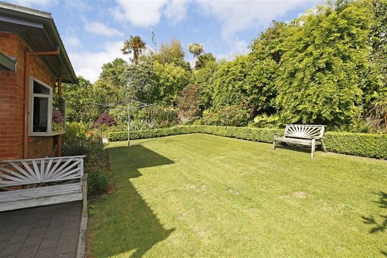 Photo of property in 43 Lake Domain Drive, Frankton, Hamilton, 3204