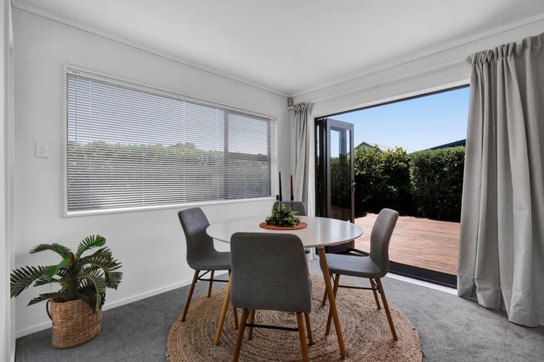 Photo of property in 6a Ropiha Street, Fitzroy, New Plymouth, 4312