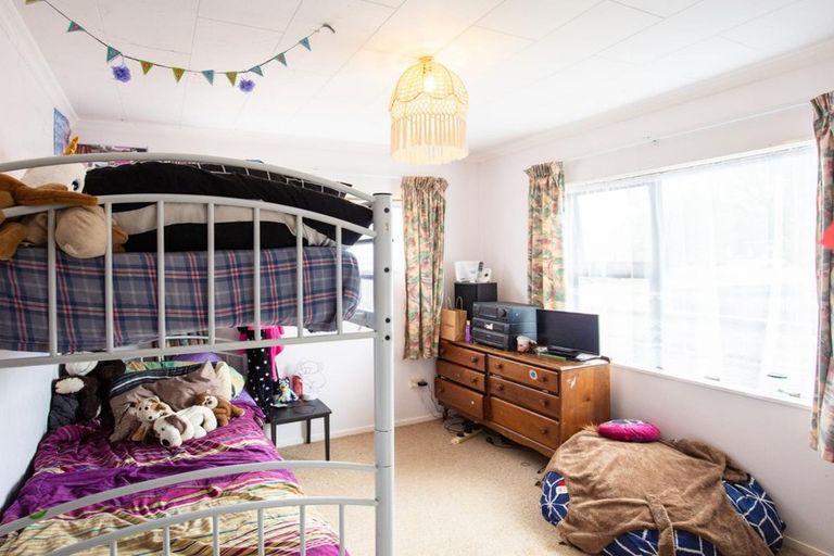 Photo of property in 3 Kebbell Avenue, Levin, 5510