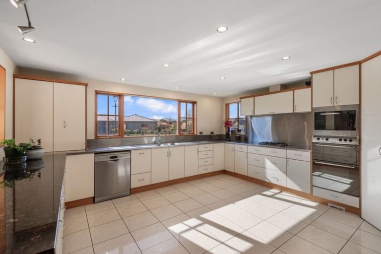 Photo of property in 9 Stonebridge Way, Prebbleton, 7604