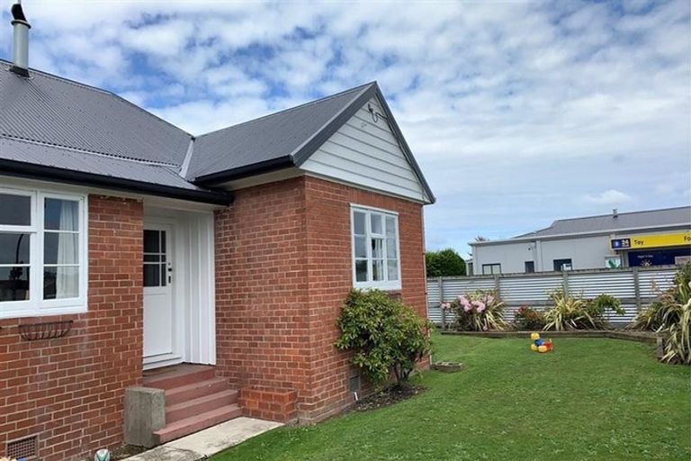Photo of property in 357 Tay Street, Turnbull Thomson Park, Invercargill, 9810