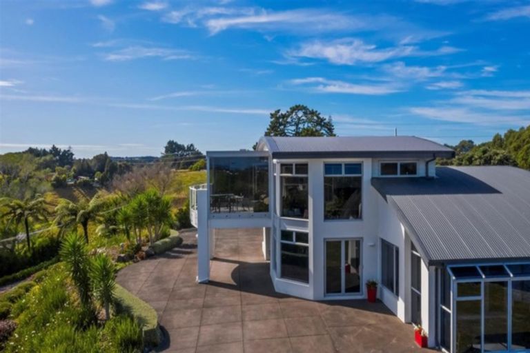 Photo of property in 58b Veale Road, Frankleigh Park, New Plymouth, 4371