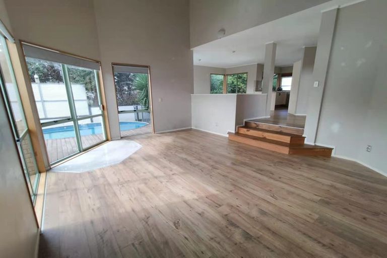 Photo of property in 2/39 Gibraltar Street, Howick, Auckland, 2014