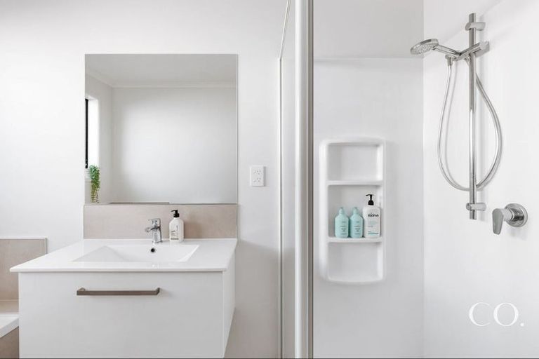 Photo of property in 22 Pioneer Crescent, Omokoroa, 3114