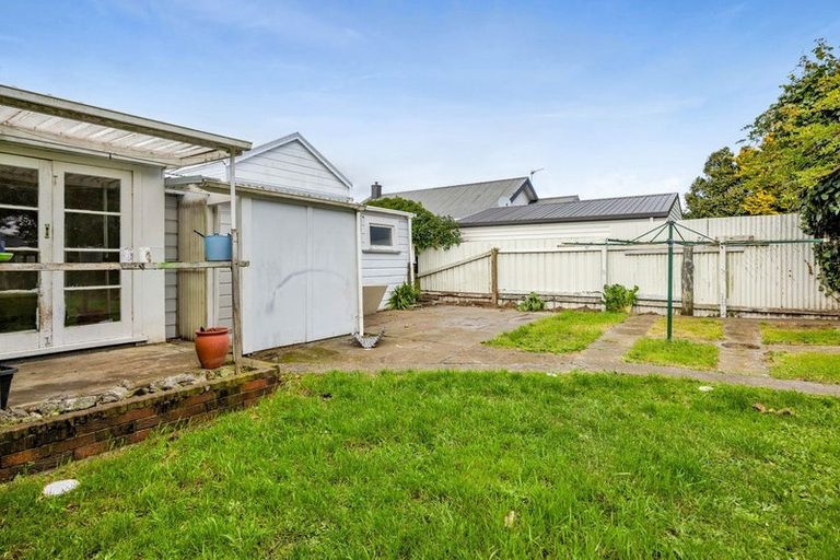Photo of property in 51a Union Street, Hawera, 4610