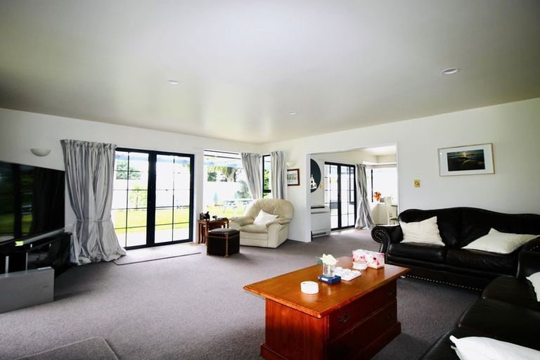 Photo of property in 56 Weston Road, Waiareka Junction, Oamaru, 9401