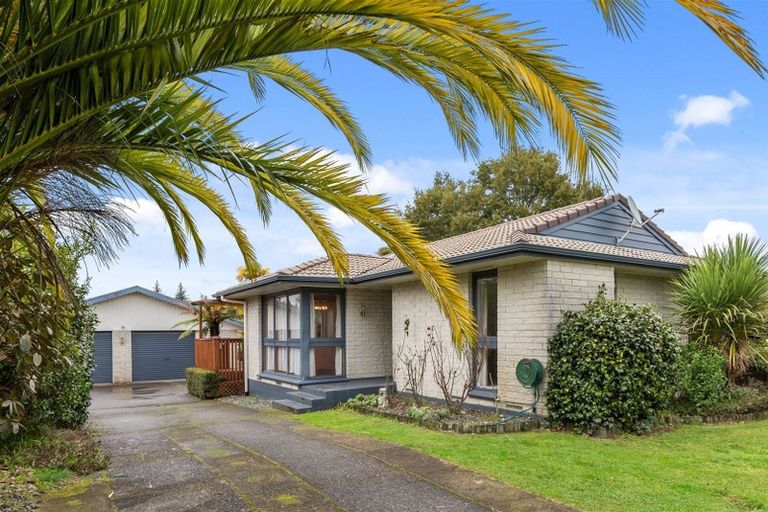 Photo of property in 16 Wallingford Place, Hillcrest, Rotorua, 3015