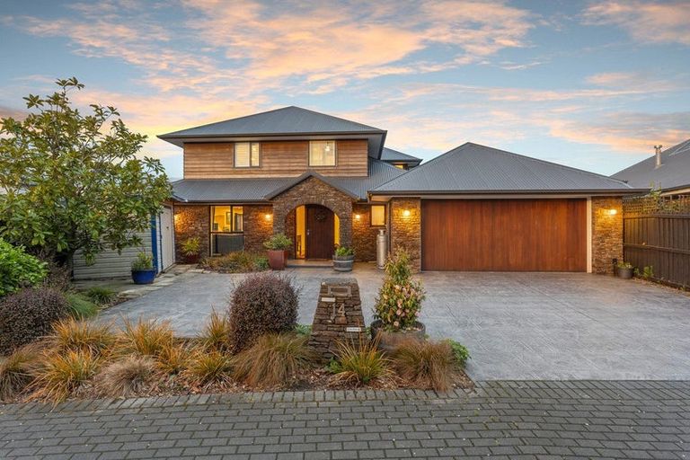 Photo of property in 14 Parade Court, Addington, Christchurch, 8024