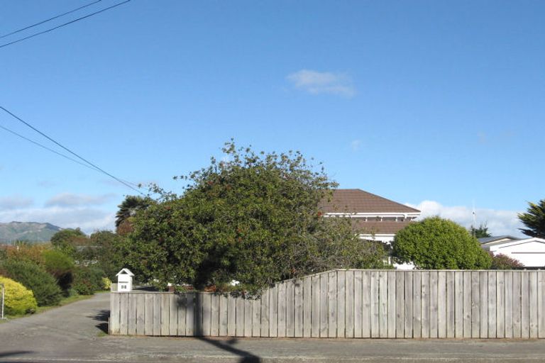 Photo of property in 47 Waerenga Road, Otaki, 5512