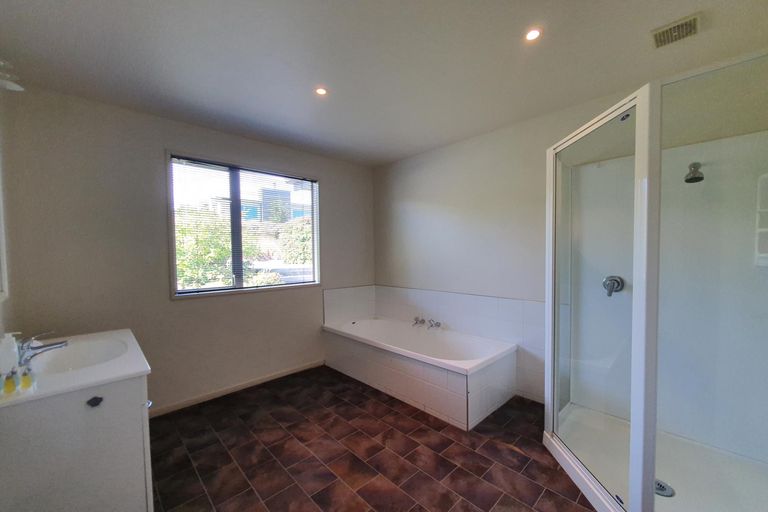 Photo of property in 27 Hamilton Drive, Lake Tekapo, 7999