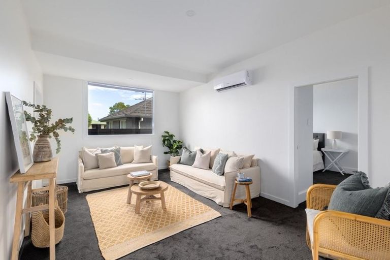 Photo of property in 2/117 Foremans Road, Islington, Christchurch, 8042