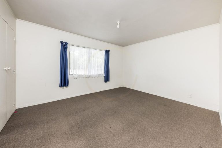 Photo of property in 1/8 Templeton Place, Clendon Park, Auckland, 2103
