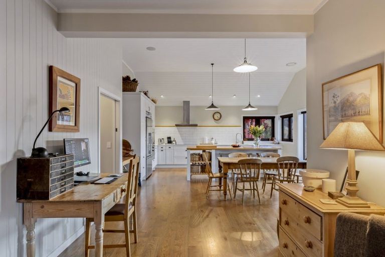 Photo of property in 361 Tucker Beach Road, Queenstown Hill, Queenstown, 9371