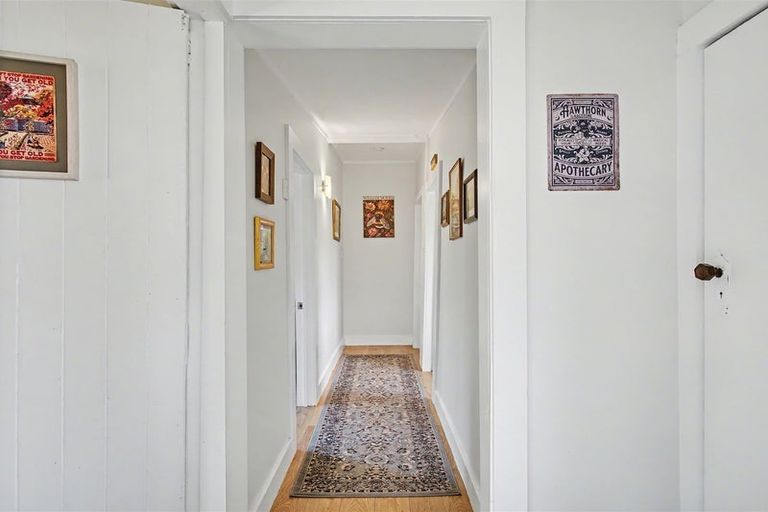 Photo of property in 10 Greenfield Street, Hector, 7822