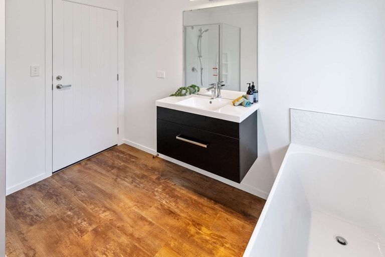 Photo of property in 63 Tainui Street, Levin, 5510