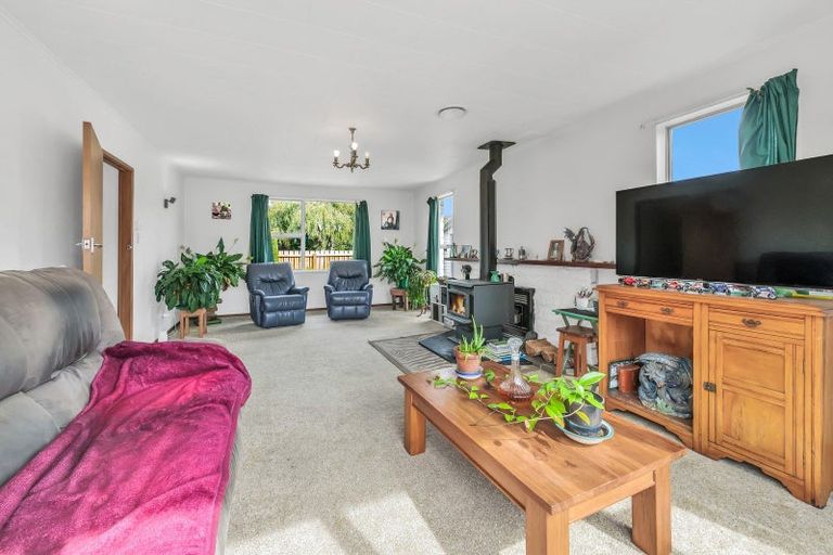 Photo of property in 33 Selwyn Street, Leeston, 7632