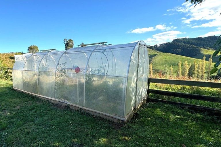 Photo of property in 208 Waihohonu Road, Waitomo, Otorohanga, 3977