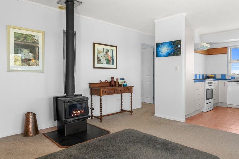 Photo of property in 347 Campbell Road, Parua Bay, Onerahi, 0192