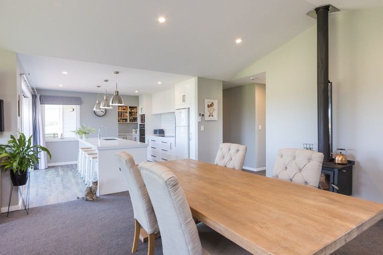 Photo of property in 467 Lees Road, Feilding, 4775