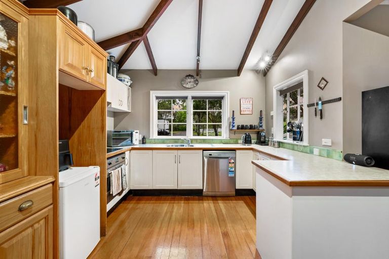 Photo of property in 438 Kaipara Coast Highway, Helensville, Kaukapakapa, 0871