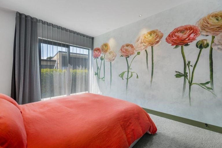 Photo of property in 9 Little Alpha Loop, Wanaka, 9305