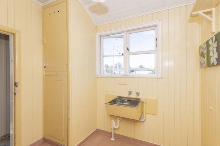 Photo of property in 6 De Lautour Road, Kaiti, Gisborne, 4010