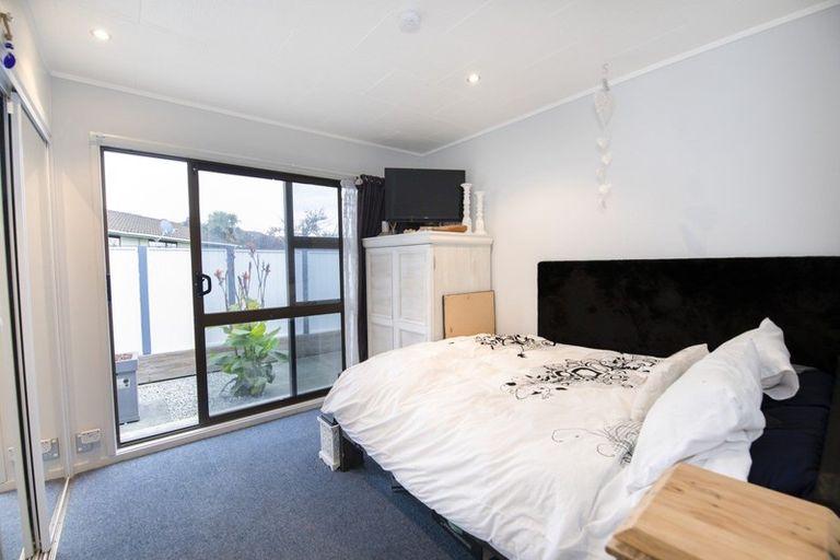 Photo of property in 1/11 Hetley Crescent, Taradale, Napier, 4112