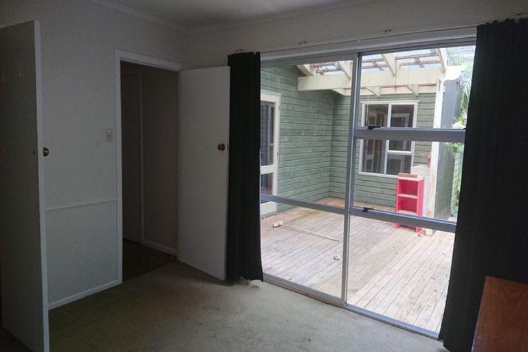 Photo of property in 504 West Coast Road, Glen Eden, Auckland, 0602