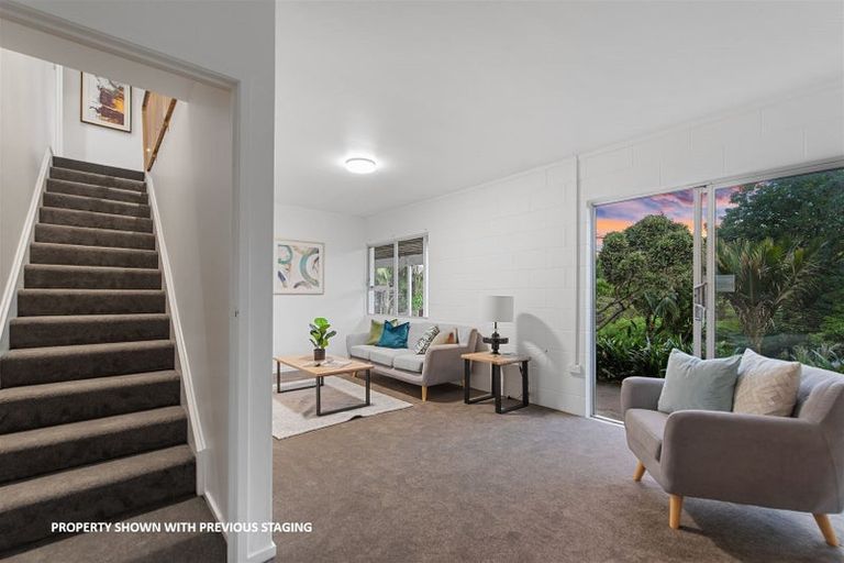 Photo of property in 13 Sandford Street, Campbells Bay, Auckland, 0630