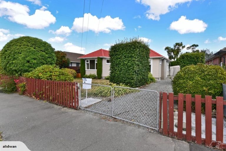 Photo of property in 103 Isleworth Road, Bishopdale, Christchurch, 8053