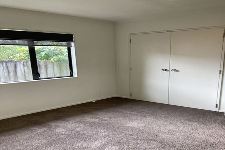 Photo of property in 21 Aberfeldy Avenue, Highland Park, Auckland, 2010