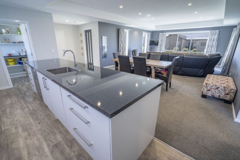 Photo of property in 10 Rodeo Drive, Te Anau, 9600