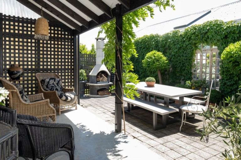 Photo of property in 2/26 Christie Crescent, Havelock North, 4130