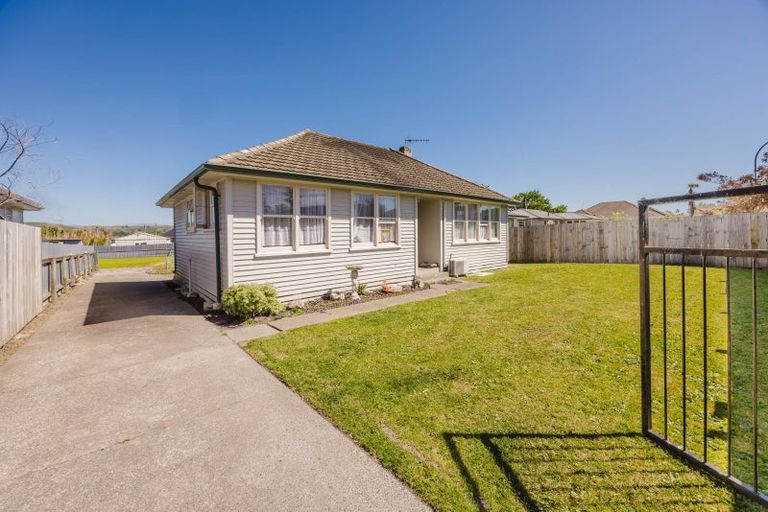 Photo of property in 18 Mackie Street, Waipukurau, 4200