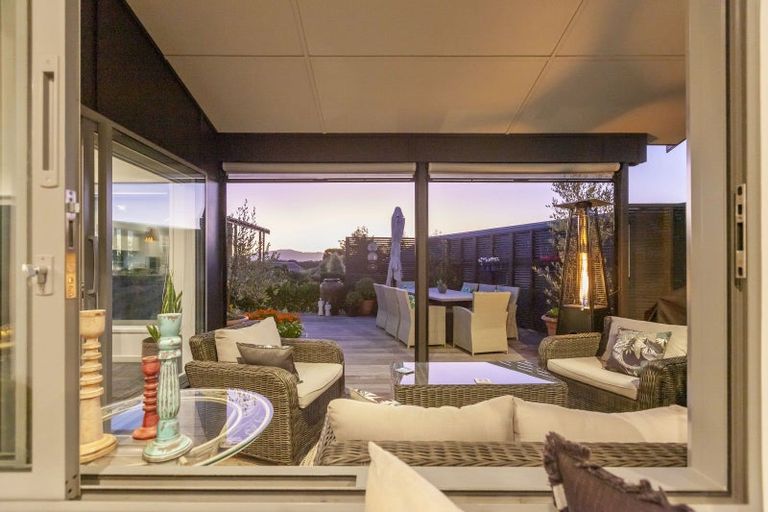 Photo of property in 3 Lamont Place, Waikanae, 5036