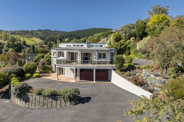 Photo of property in 19 Sandown Street, Waihola, Milton, 9073