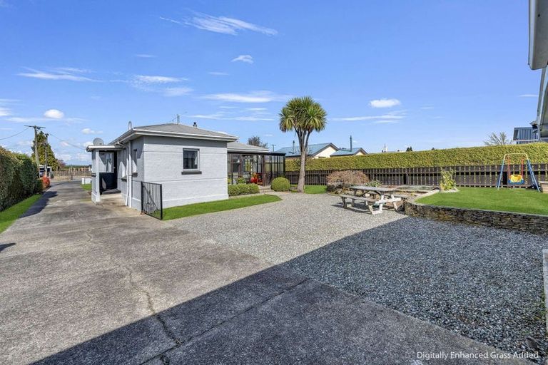 Photo of property in 115 Kitchener Street, Gore, 9710