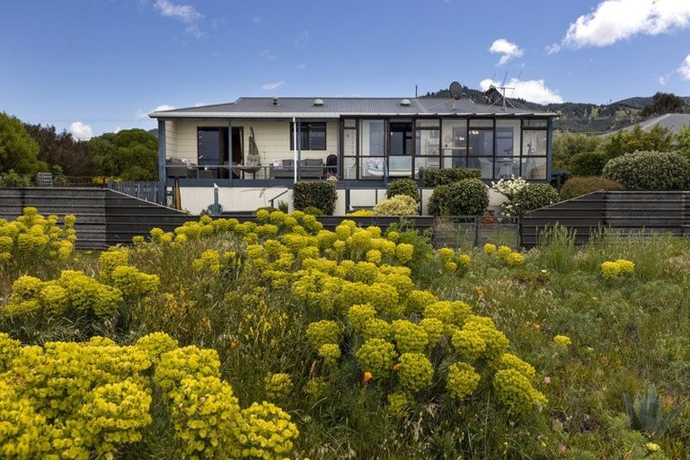 Photo of property in 150 Rarangi Beach Road, Rarangi, Blenheim, 7273