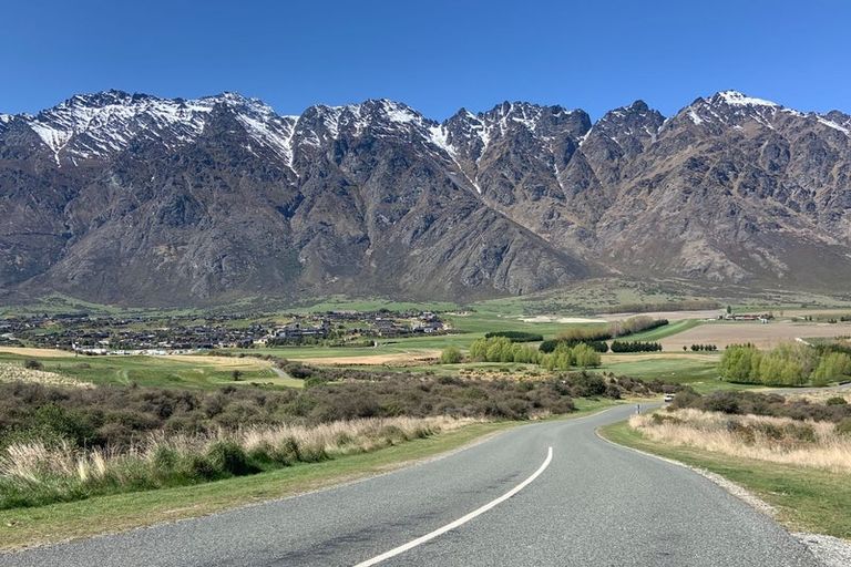 Photo of property in 13 Howden Drive, Jacks Point, 9371